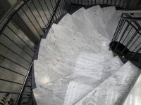Treppenbelag aufgearbeitet (neu poliert)